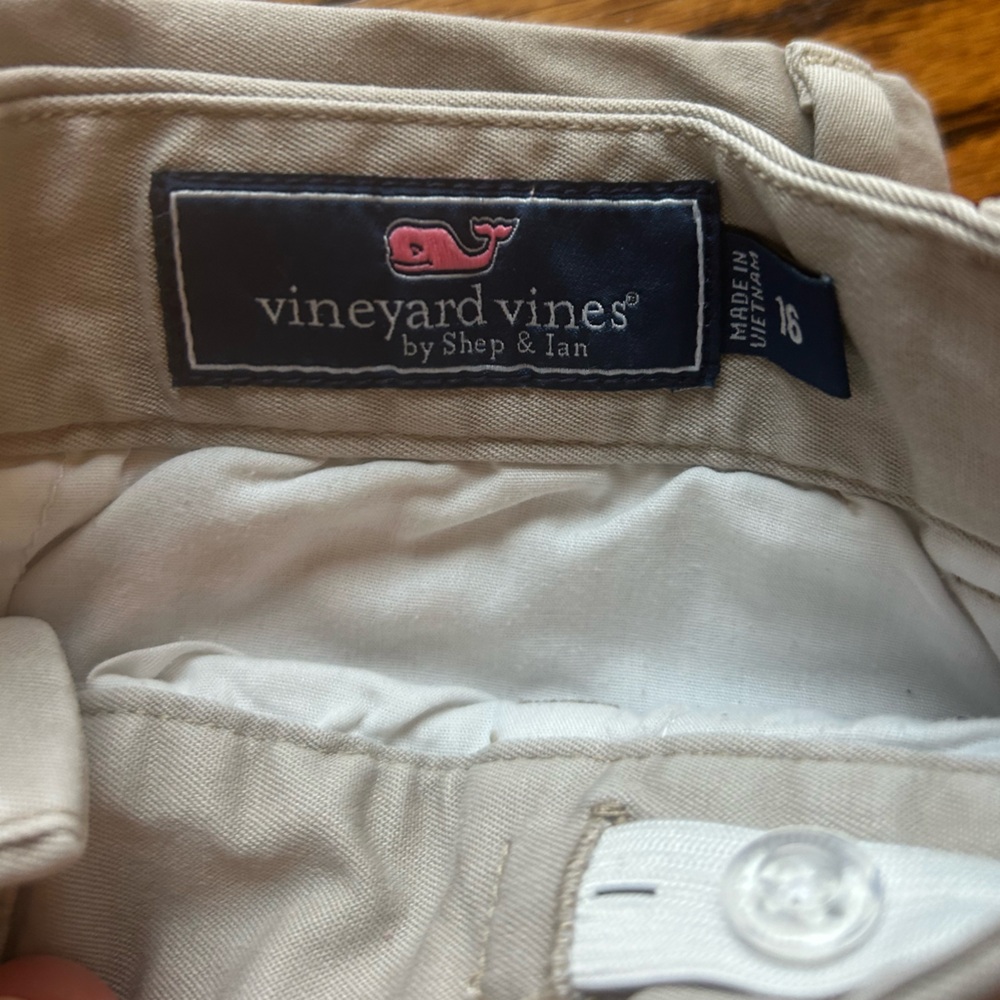 Vineyard Vines Chino Pants size 16